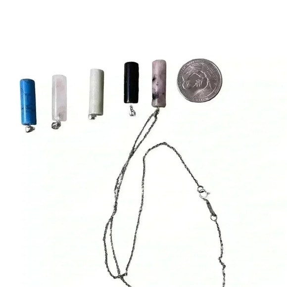 Silver necklace with 5 different stones - Picture 5 of 7